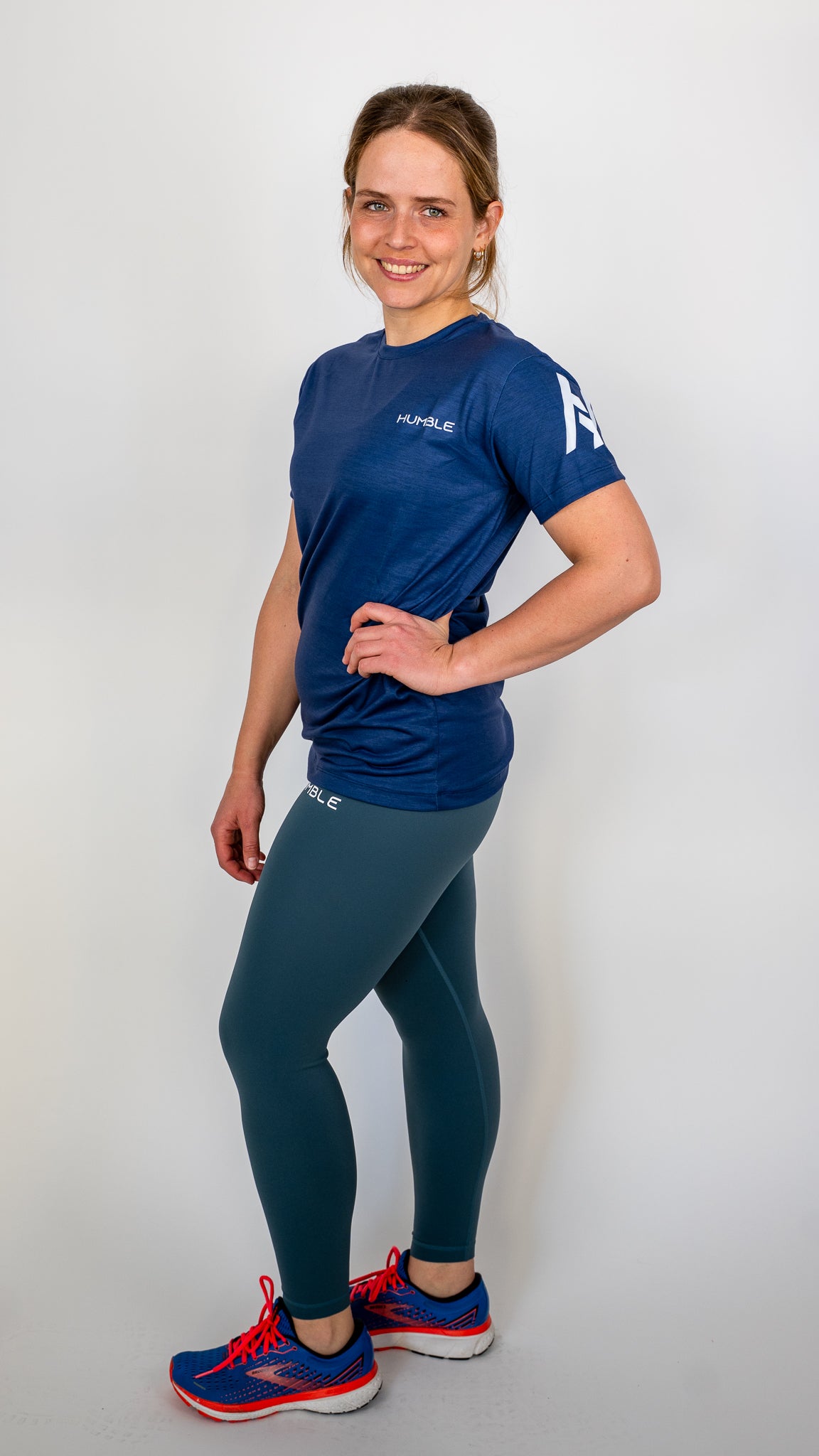 Hållbar t-shirt av högkvalitativa tyger